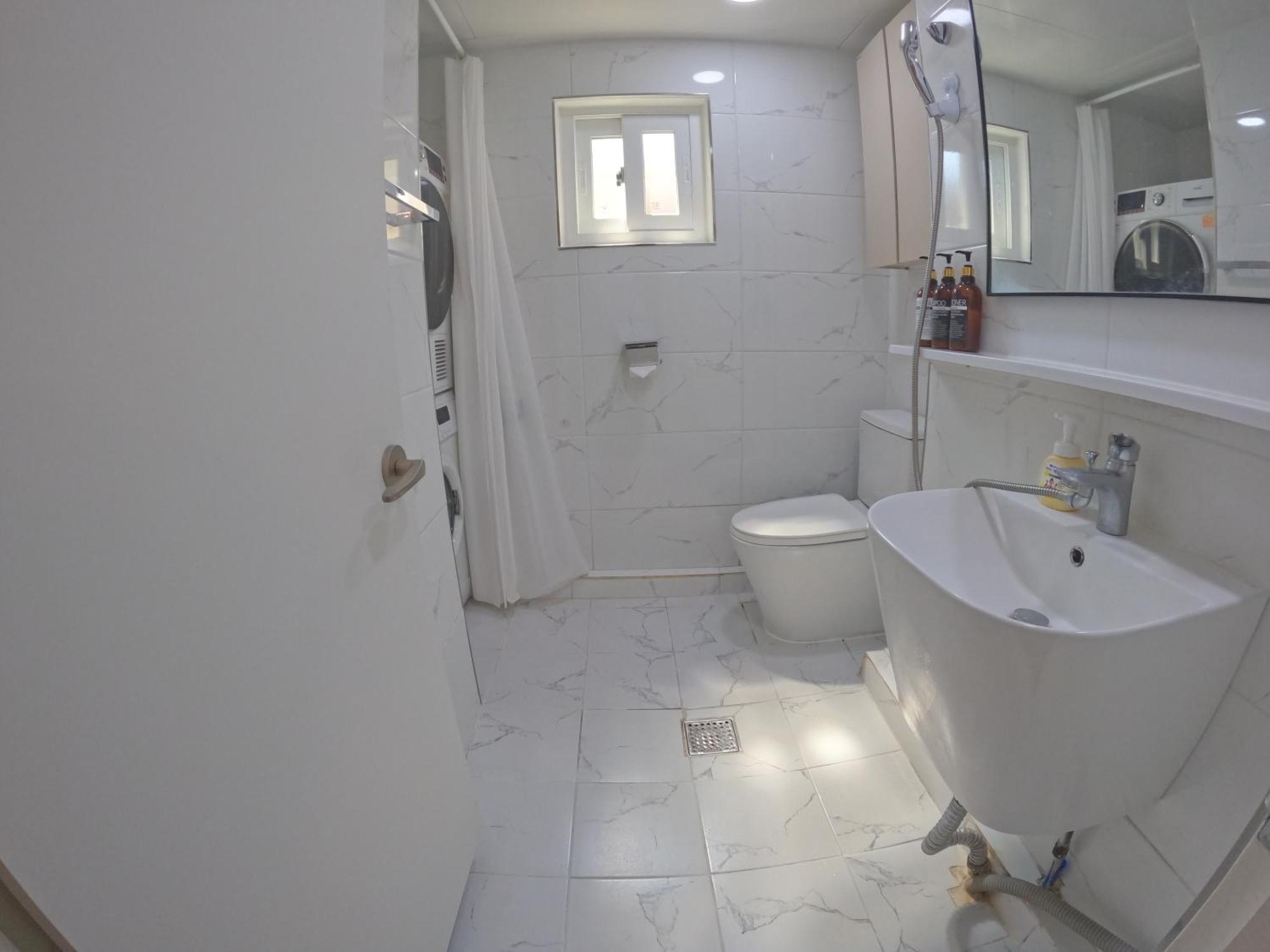 Station Jin's House Homestay Seoul